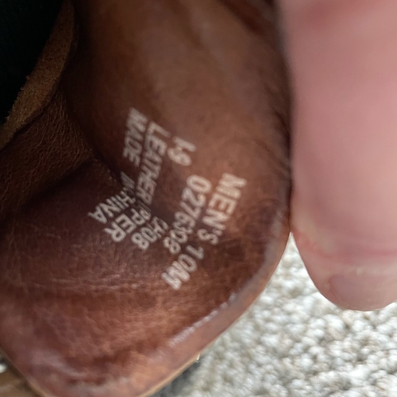 Men’s Sperrys size 10 - Picture 1 of 2